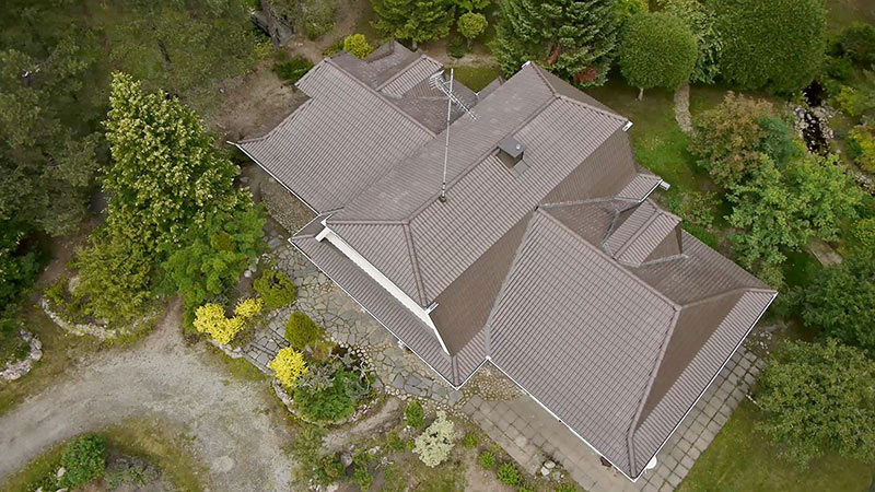 Tiilikatto King of roofs